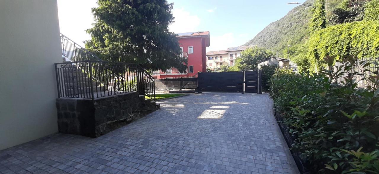 Villa Mari Dervio Exteriör bild