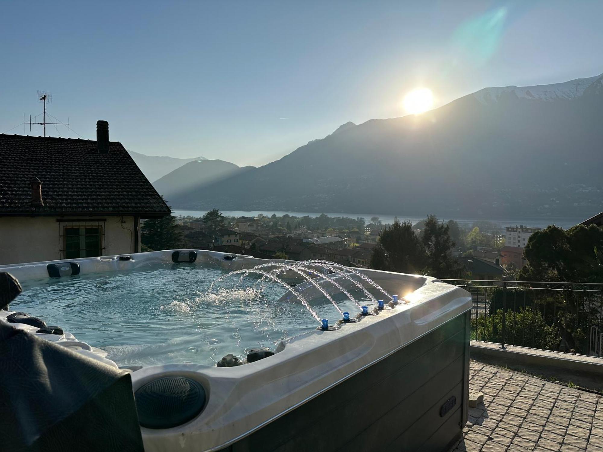 Villa Mari Dervio Exteriör bild